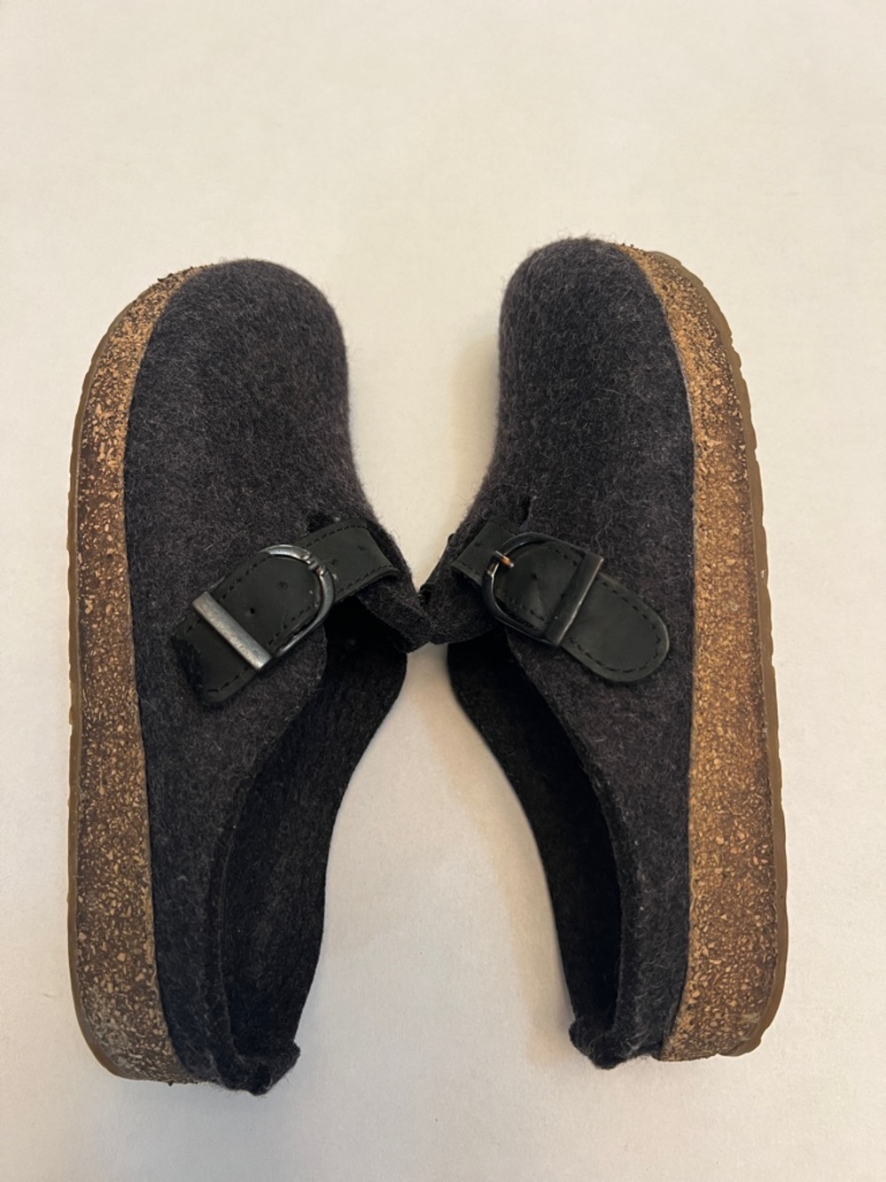 HAFLINGER BLACK CHARCOAL WOOL CLOGS WITH LEATHER ACCENTS & BUCKLES 38=7 US - Picture 7 of 11
